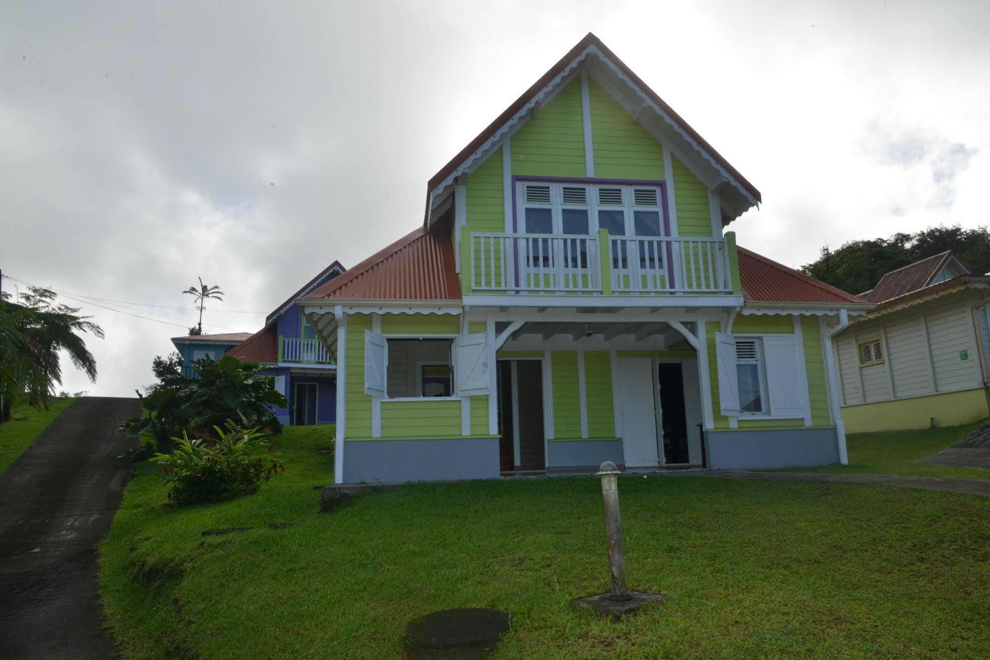 Auberge De La Montagne Pelee Hotel Saint-Pierre 外观 照片