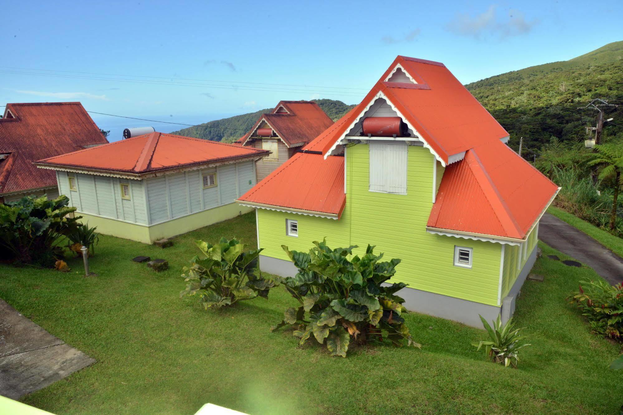 Auberge De La Montagne Pelee Hotel Saint-Pierre 外观 照片